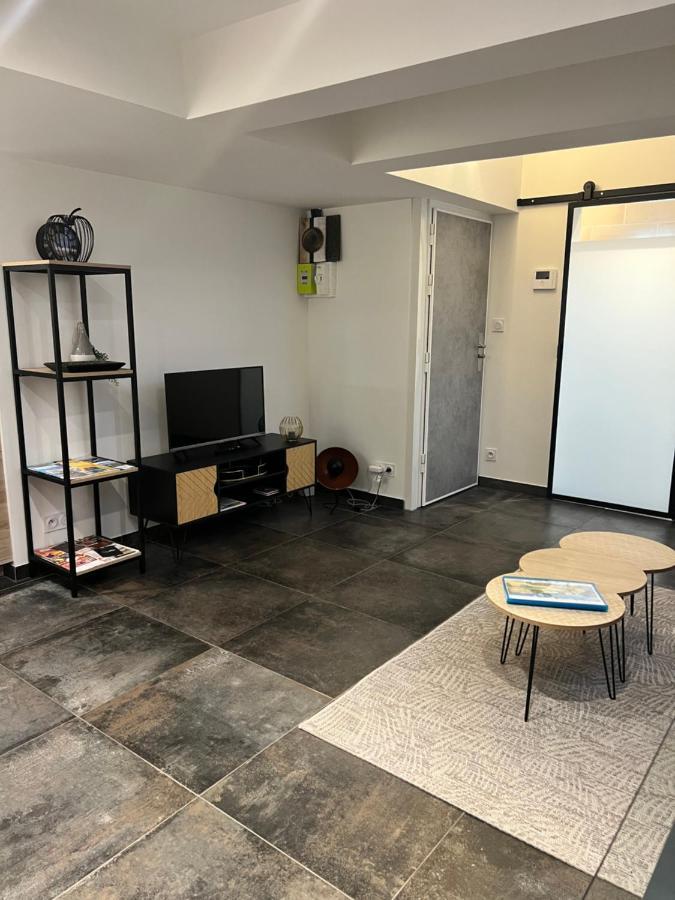 Les Suites Du Colonel 瓦讷 外观 照片